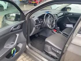 Volkswagen T-Cross thumbnail 8