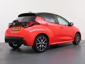 Toyota Yaris thumbnail 5
