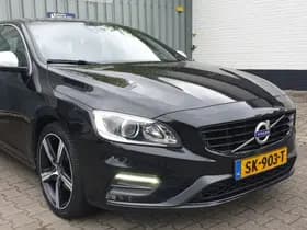 Volvo V60 thumbnail 3