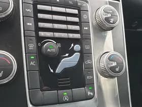 Volvo V60 thumbnail 42