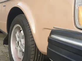 Volvo 242 thumbnail 36