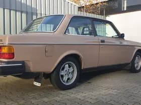 Volvo 242 thumbnail 8