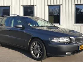 Volvo V70 thumbnail 2