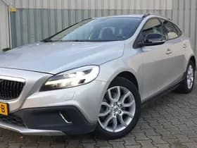 Volvo V40 thumbnail 3