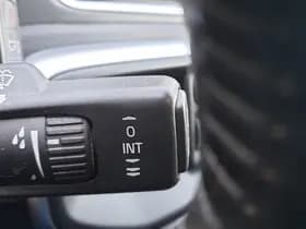Volvo V40 thumbnail 51