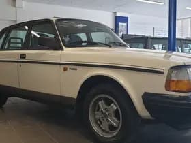 Volvo 240 thumbnail 12