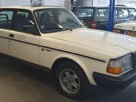 Volvo 240 thumbnail 16