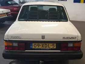 Volvo 240 thumbnail 19