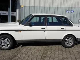 Volvo 240 thumbnail 6
