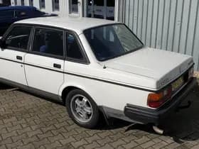 Volvo 240 thumbnail 7