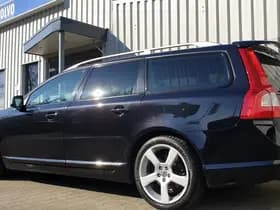 Volvo V70 thumbnail 21
