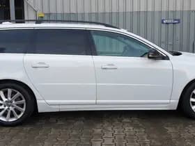 Volvo V70 thumbnail 8