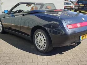 Alfa Romeo Spider thumbnail 9