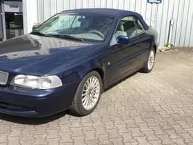 Volvo C70 thumbnail 10