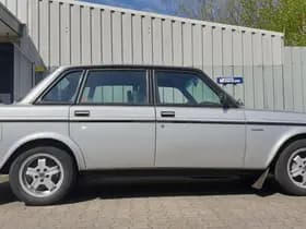 Volvo 244 thumbnail 16