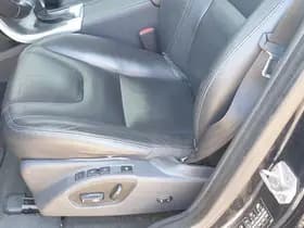 Volvo XC60 thumbnail 18