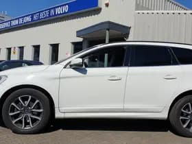Volvo XC60 thumbnail 11
