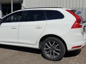 Volvo XC60 thumbnail 15