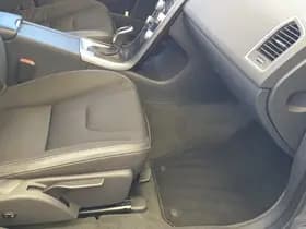Volvo XC60 thumbnail 23