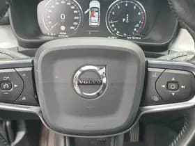 Volvo XC40 thumbnail 37