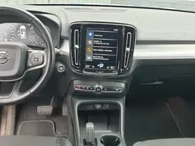 Volvo XC40 thumbnail 41