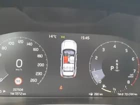 Volvo XC40 thumbnail 42