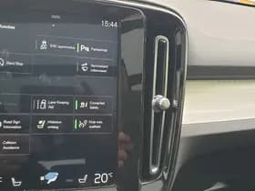 Volvo XC40 thumbnail 47
