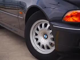 BMW 523i thumbnail 13