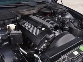 BMW 523i thumbnail 7