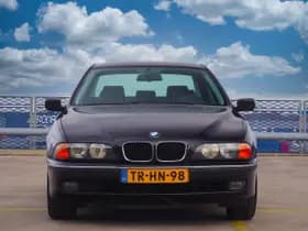 BMW 523i thumbnail 8
