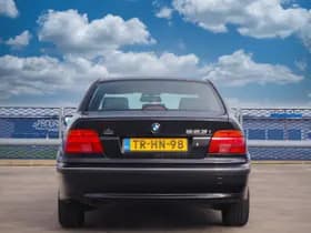BMW 523i thumbnail 9