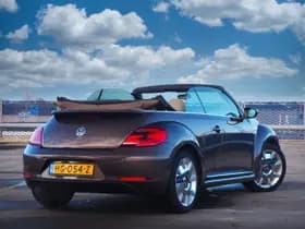 Volkswagen Beetle thumbnail 4