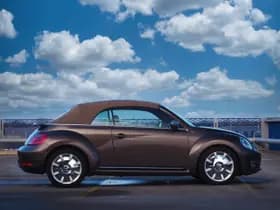 Volkswagen Beetle thumbnail 5