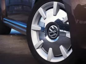 Volkswagen Beetle thumbnail 6