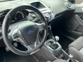 Ford Fiesta thumbnail 3