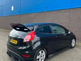 Ford Fiesta thumbnail 4