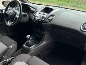 Ford Fiesta thumbnail 5