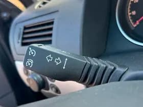 Opel Astra GTC thumbnail 16