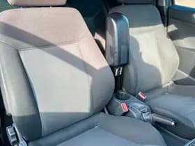 Opel Astra GTC thumbnail 5