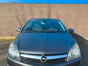 Opel Astra GTC thumbnail 6