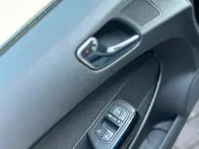 Opel Corsa thumbnail 9