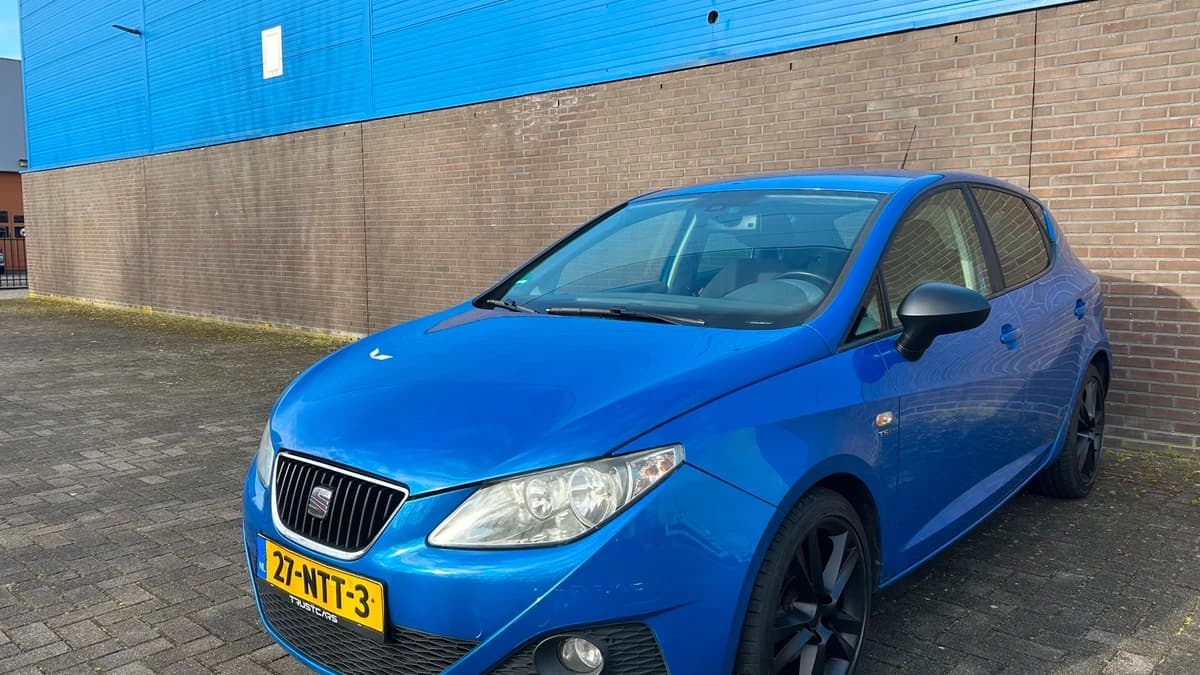 Seat Ibiza — foto 1