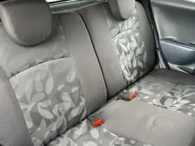 Suzuki Alto thumbnail 13