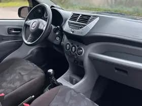 Suzuki Alto thumbnail 5