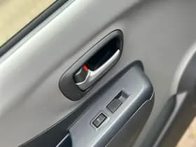 Suzuki Alto thumbnail 9