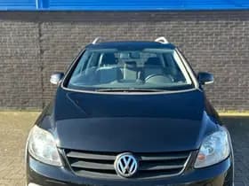 Volkswagen Golf thumbnail 6