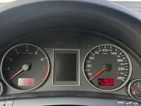 Audi A4 thumbnail 13