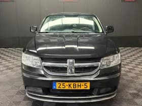 Dodge Journey thumbnail 2