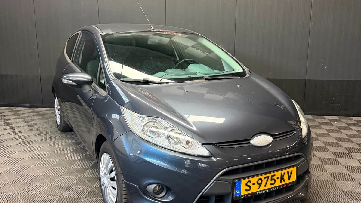 Ford Fiesta — foto 1