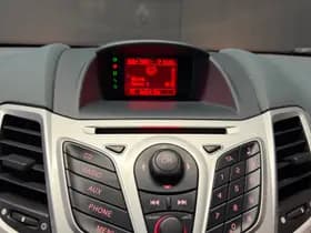 Ford Fiesta thumbnail 12